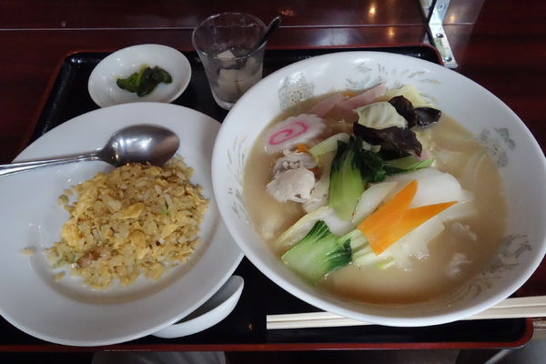 「チャンポンメン＋半チャーハン」@精華楼の写真