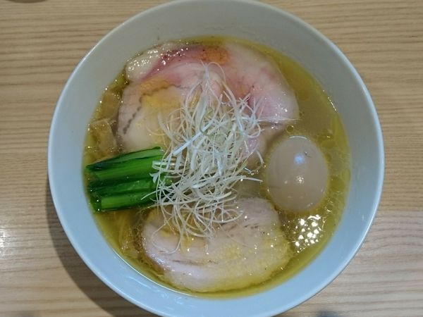 「味玉塩らぁー麺」@中村麺三郎商店の写真
