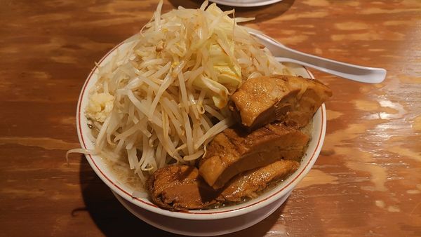 「豚そば(大盛り、３枚)、餃子セット」@つけめん・豚そば 活龍 牛久店の写真