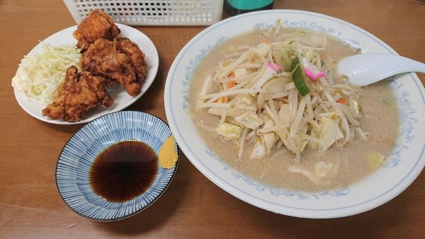 「チャンポン,半からセット 1070円」@長崎亭の写真