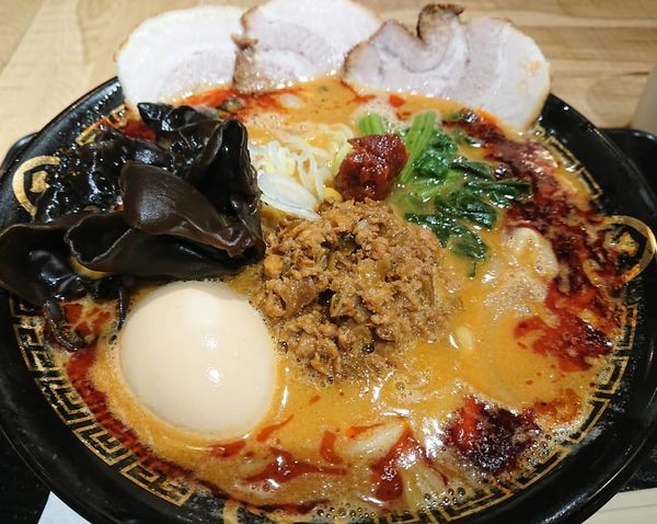 「特製濃厚辛味噌ラーメン」@濃厚味噌らーめん 玉 川崎ルフロン店の写真