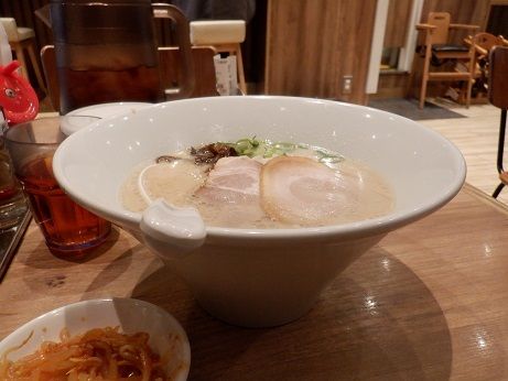 「白丸元味」@一風堂 キュービックプラザ新横浜の写真