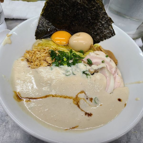 「白子まぜそば　真鯛と河豚」@覆麺 智の写真