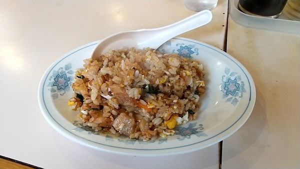 「半チャーハン」@ニュー いろはの写真