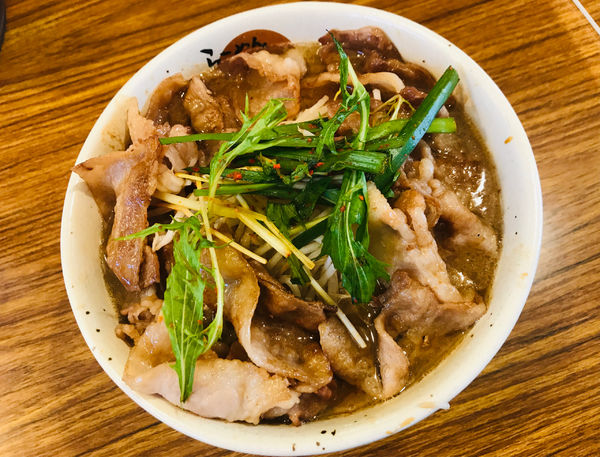 「【限定】豚カルビラーメン 大盛」@らーめん かいじの写真