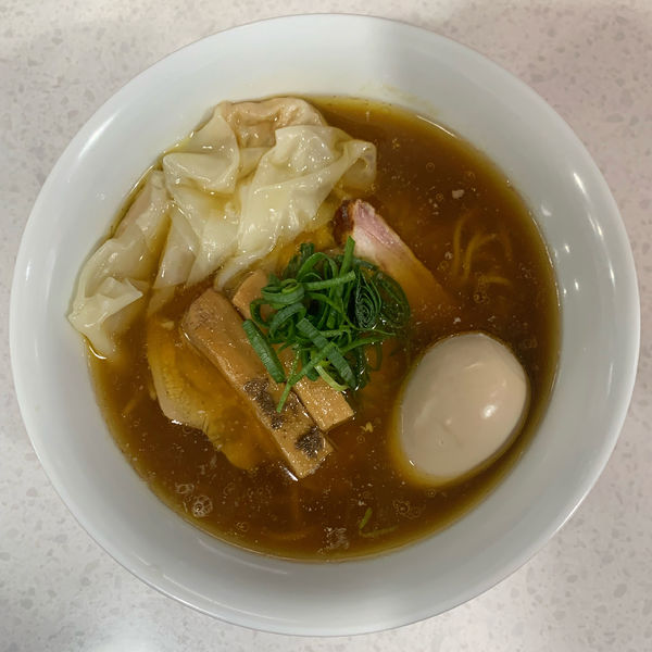 「特製醤油らぁ麺」@ラーメン星印の写真