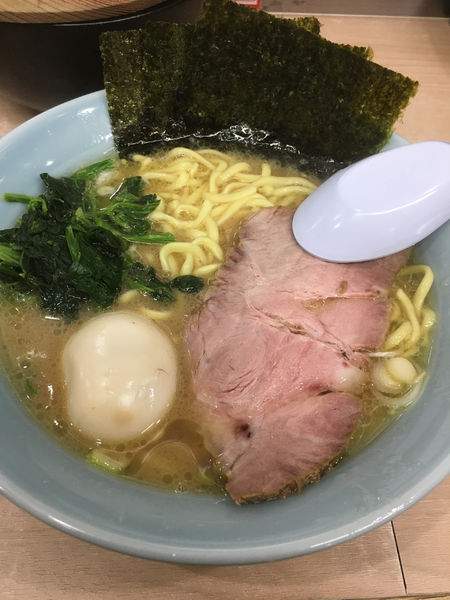 「らーめん」@横濱ラーメン あさが家 本店の写真