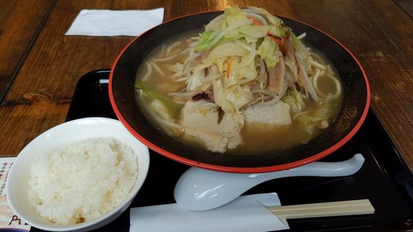 「平戸ちゃんぽん（野菜マシ）+ライス」@ちゃんぽん 由丸 品川港南店の写真