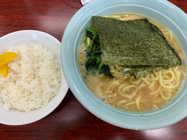 「ラーメン」@矢口家 平塚店の写真