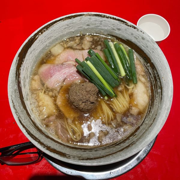 「リスのチタタプと熊の背脂ラーメン」@珍獣屋の写真