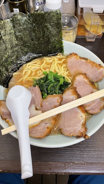 「チャーシュー麺中盛り」@ラーメン 吉田屋の写真