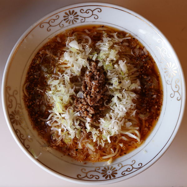 「10　少子旦々面　ショーズタンタンメン　四川式辛子入りつゆそ」@中国料理 鎌倉赤坂飯店の写真