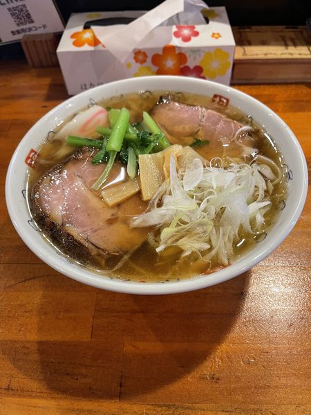 「醤油チャーシューメン大盛1150円」@地鶏らーめん 春の写真