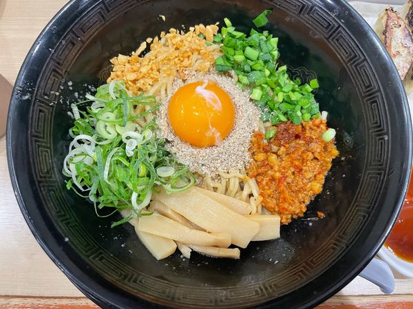 「ピリ辛肉まぜそば」@中華そば 花京 大正店の写真