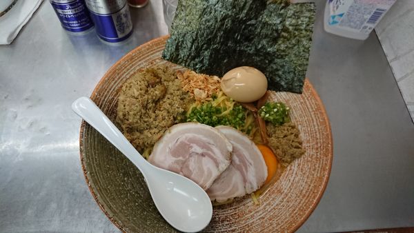 「北寄貝まぜそば(バター、生卵付)」@覆麺 智の写真