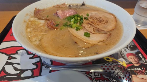 「きら星 2種盛りどとんこつ 肉増し」@らあめん花月嵐 川越バイパス店の写真