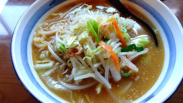 「野菜味噌らーめん770円」@鈴乃屋の写真