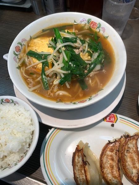 「ニラ玉ラーメン・ライス・餃子（セットB） 990円」@餃子の王将 高田馬場店の写真