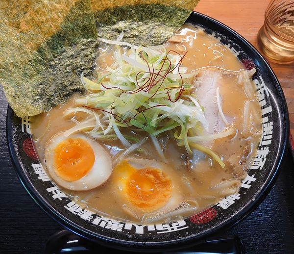 「濃厚味噌(ハーフ、味玉)880円」@麺場 もっけいの写真