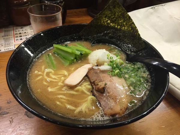 「鶏白湯ラーメン」@三代目麺処 「まるは」極 船橋店の写真