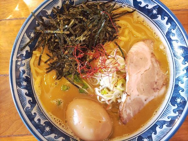 「らぁ麺＋味玉」@麺や佐市の写真