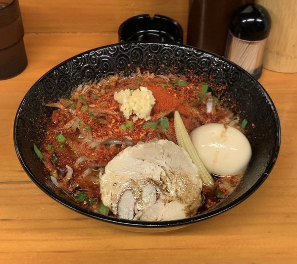 「蠍味玉ラーメン 辛さ増し増し痺れ増し増しもやし増し」@Japanese soba Noodles 蠍の写真