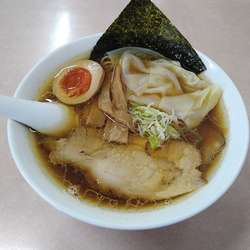 特選醤油ラーメン　¥750