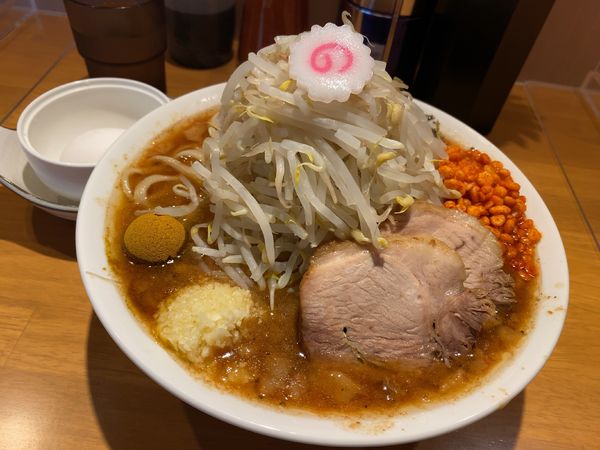 「トマティーナ（小）＋生たまご・カレー粉」@麺屋 神工の写真