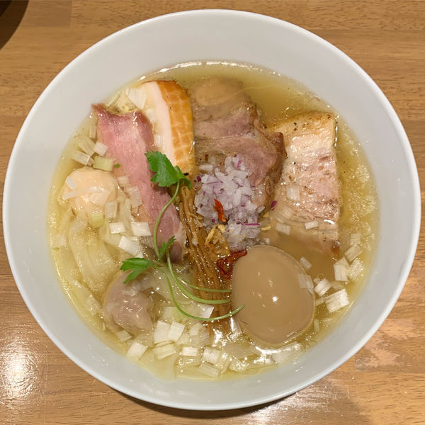 「特製塩らぁ麺」@らぁ麺や 嶋の写真