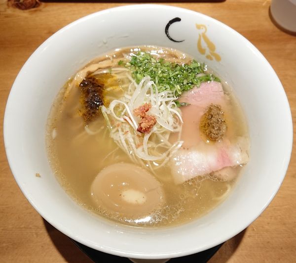 「味玉塩そば」@SOBAHOUSE 金色不如帰 新宿御苑本店の写真