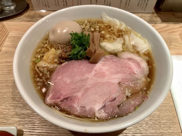 「特製醬油そば1100円」@三馬路の写真