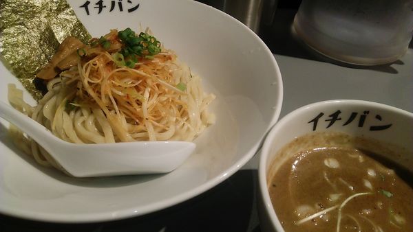 「濃厚つけ麺 870円＋辛ねぎ 100円」@つけ麺 一番 本八幡店の写真