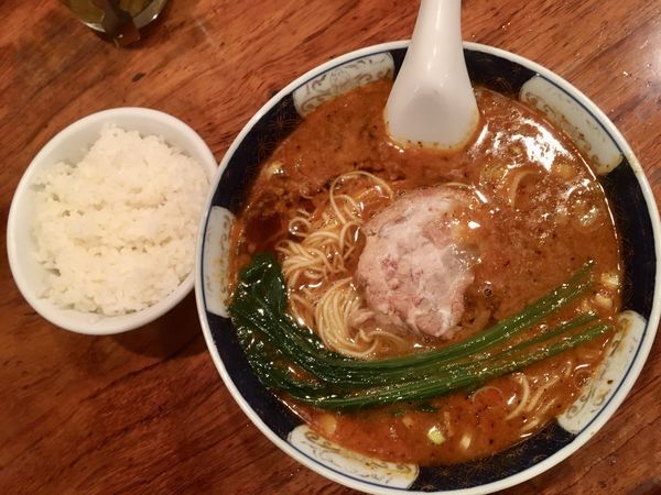 「担々麺(だんだんめん)」@支那麺 はしご 銀座本店の写真
