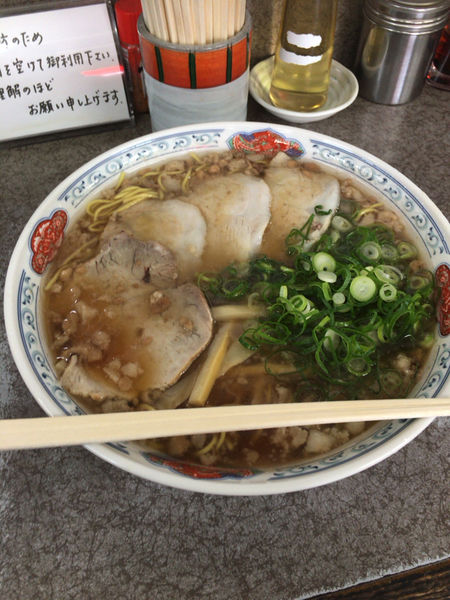 「中華そば特盛背脂多め」@つたふじ 福山支店の写真