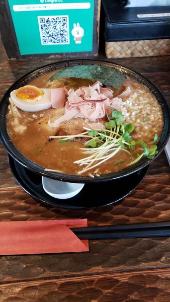 「濃厚豚骨ラーメン」@どでかっちゃん 木更津店の写真