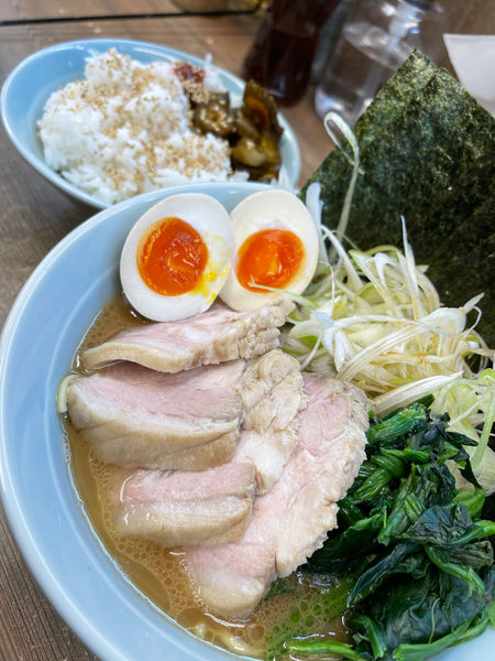 「渡来武ラーメン、ネギ」@横浜らーめん 渡来武の写真