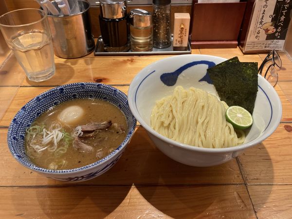 「濃厚豚崩しつけ麺」@つじ田 神田御茶ノ水店の写真