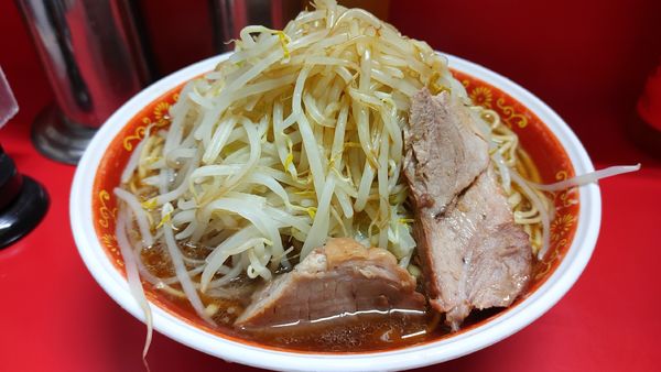 「麺増し大・カタカタ（ヤサイマシカラメ）￥７５０」@ラーメン二郎 上野毛店の写真