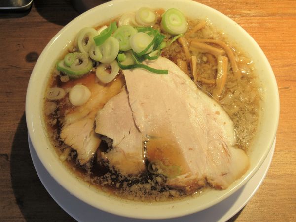 「背脂中華そば（小）（830円）」@煮干し中華そば 小松屋の写真