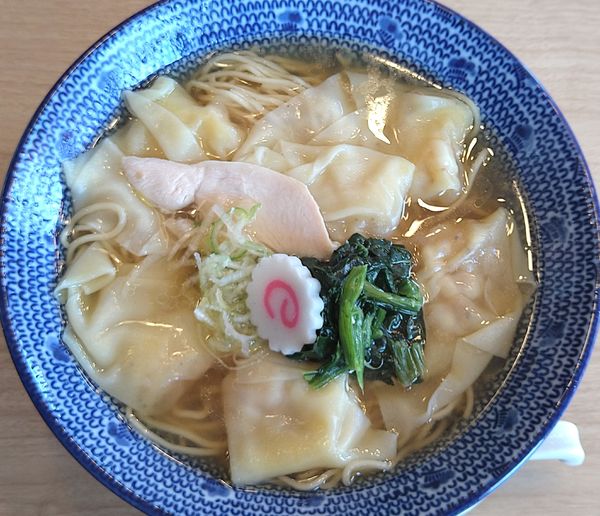 「鶏だし海老雲呑麺（塩）￥500 ※オープン特別価格」@ワンタン屋 今福商店の写真