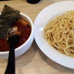 辛つけめん(激辛)大盛り(900円)