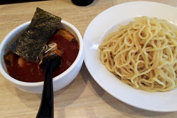 「辛つけめん(激辛)大盛り(900円)」@つけ麺 坊主 間宮の写真