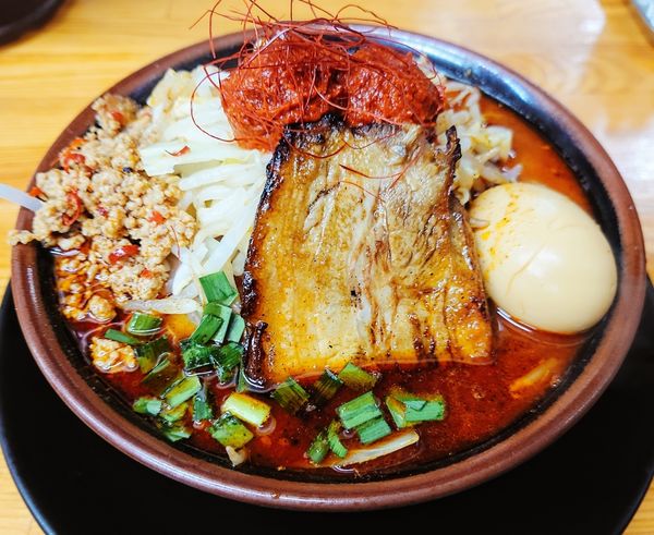 「しびれベトコン誤爆」@ラーメン・つけ麺 爆王の写真