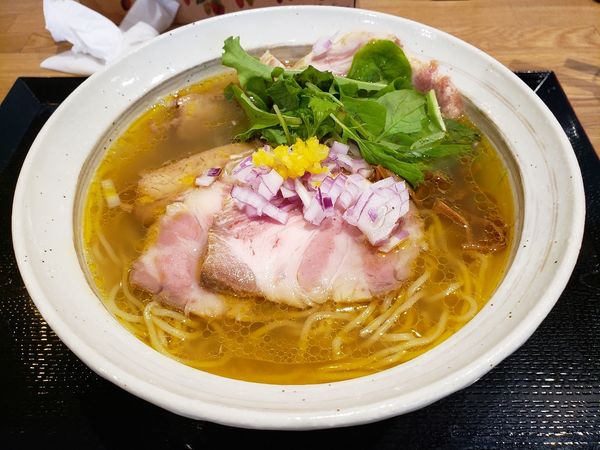 「チャーシュー鶏そば白」@境逸品 鶏そば 山田屋の写真