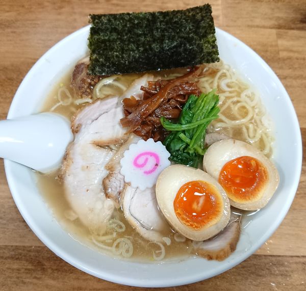 「しおラーメン」@オランダ軒の写真