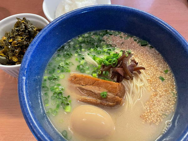 「ラーメン(800円)ライスサービス」@かばちやの写真