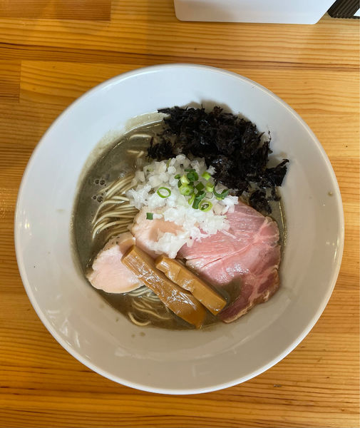 「濃厚煮干しらーめん」@煮干らーめん 川むらの写真