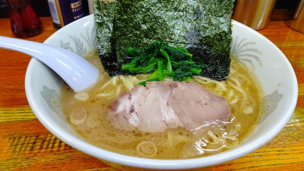「ラーメン600円」@横浜ラーメン厨房 うえむらやの写真
