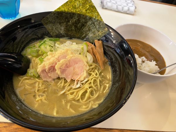 「【限定】こってり牡蠣＋風流カレー」@麺匠 風流の写真