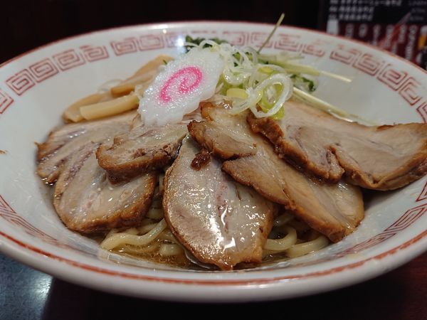 「白丸チャーシュー油そば」@ぶぶか 吉祥寺北口店の写真